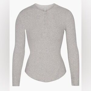 SKIMS Ribbed Stretch Cotton Henley Top